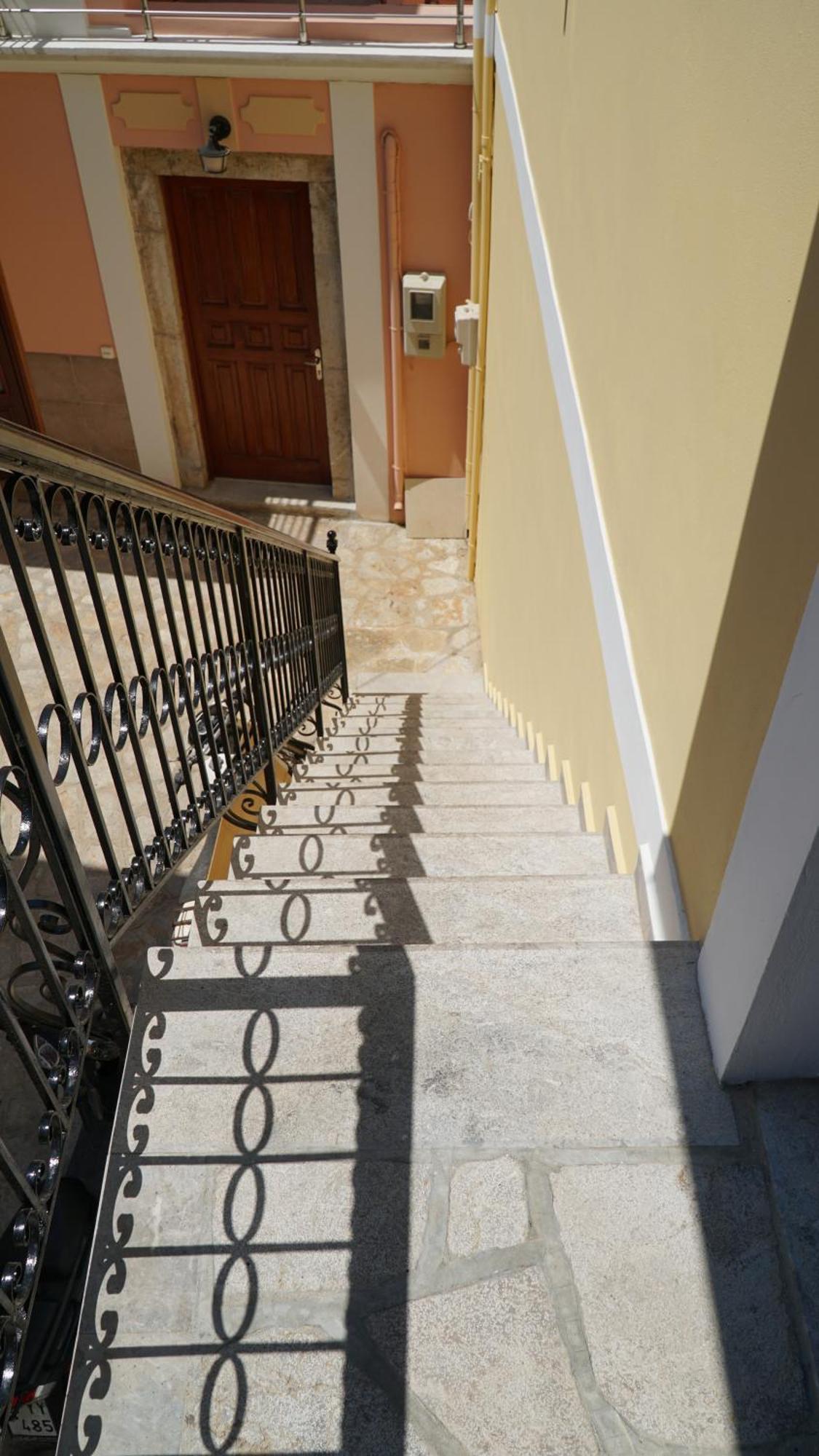Apartament Duchess House Simi Zewnętrze zdjęcie